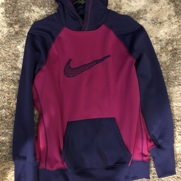 Nike Tops - Nike Therma Fit Hoodie